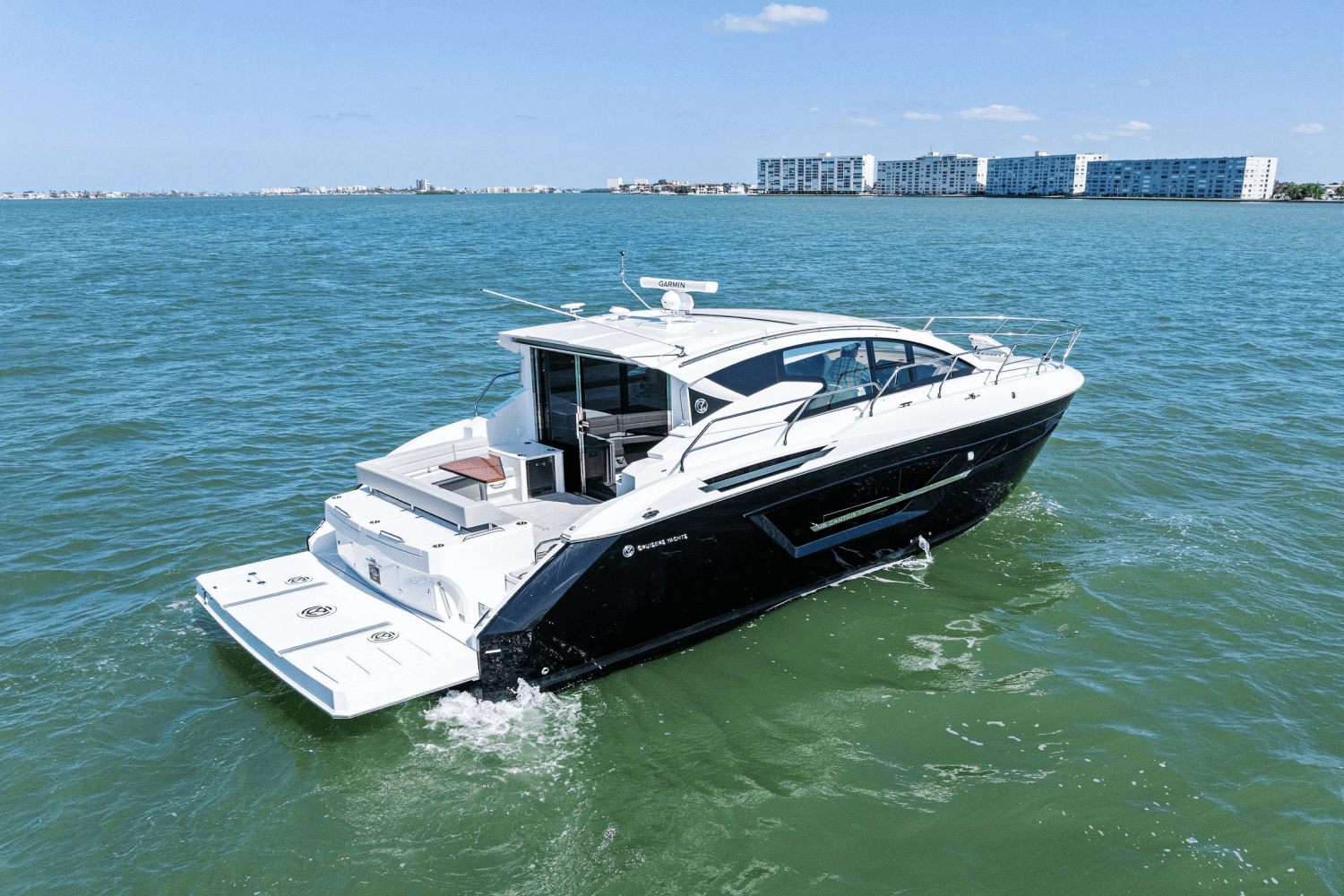 2025 Cruisers Yachts 46 Cantius Image Thumbnail #3