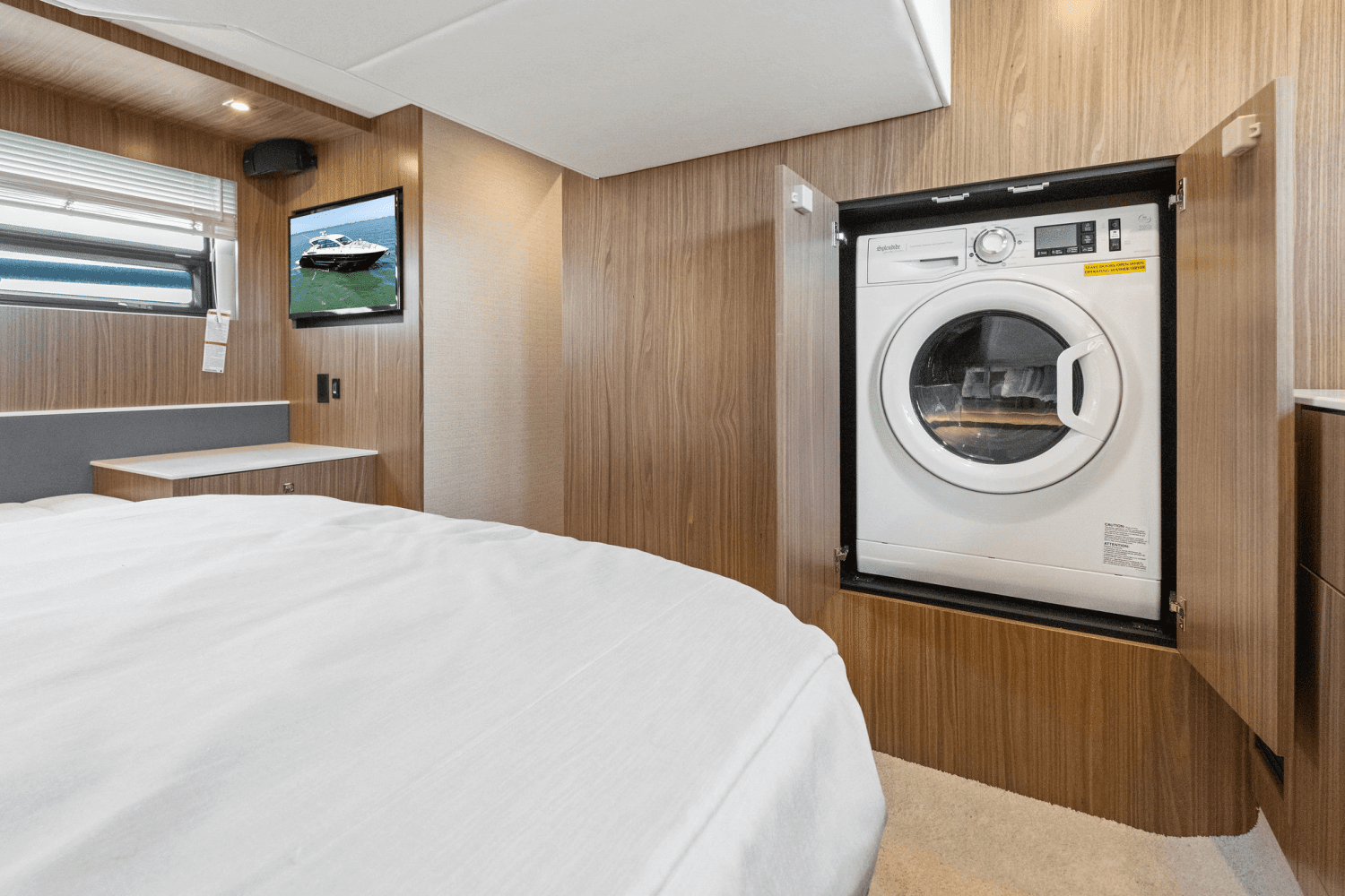 2025 Cruisers Yachts 46 Cantius Image Thumbnail #76