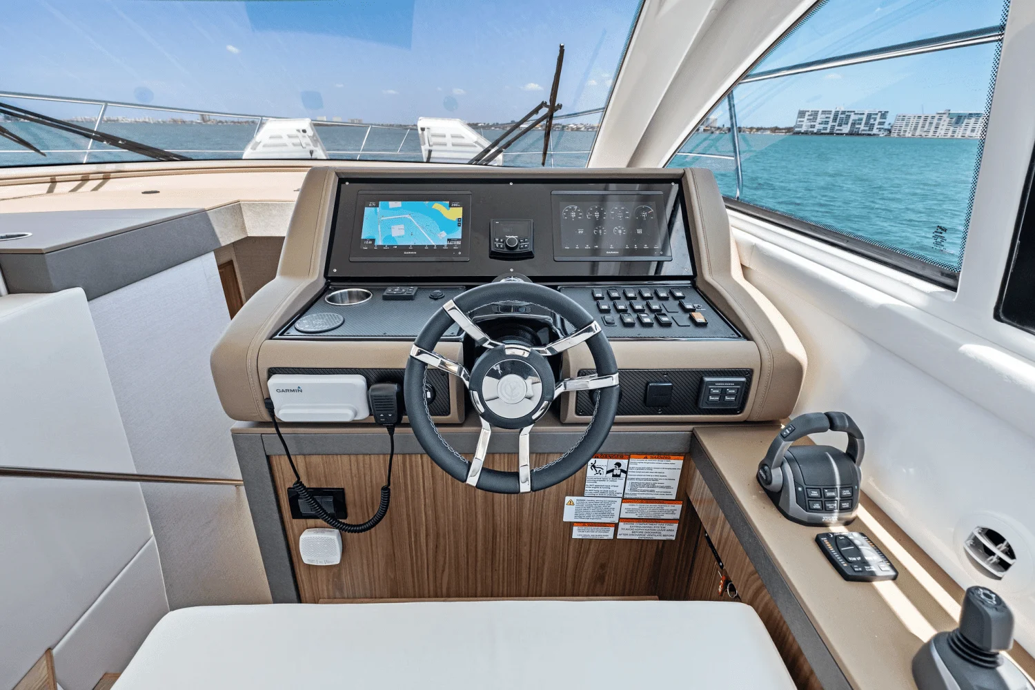 2025 Cruisers Yachts 46 Cantius Image Thumbnail #54