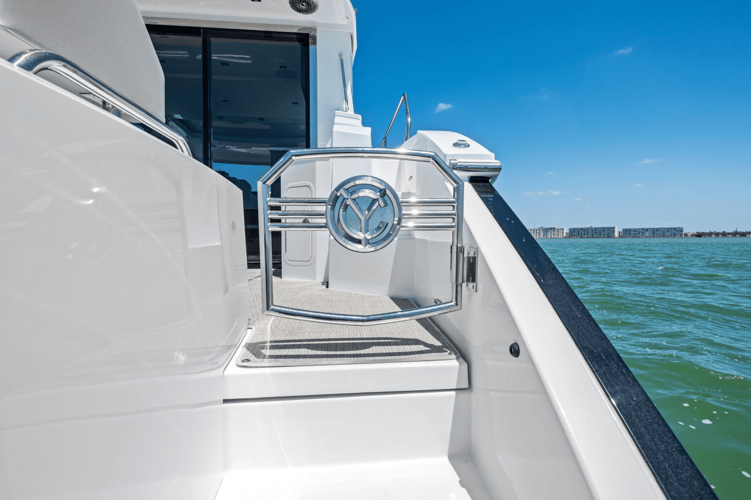 2025 Cruisers Yachts 46 Cantius Image Thumbnail #28