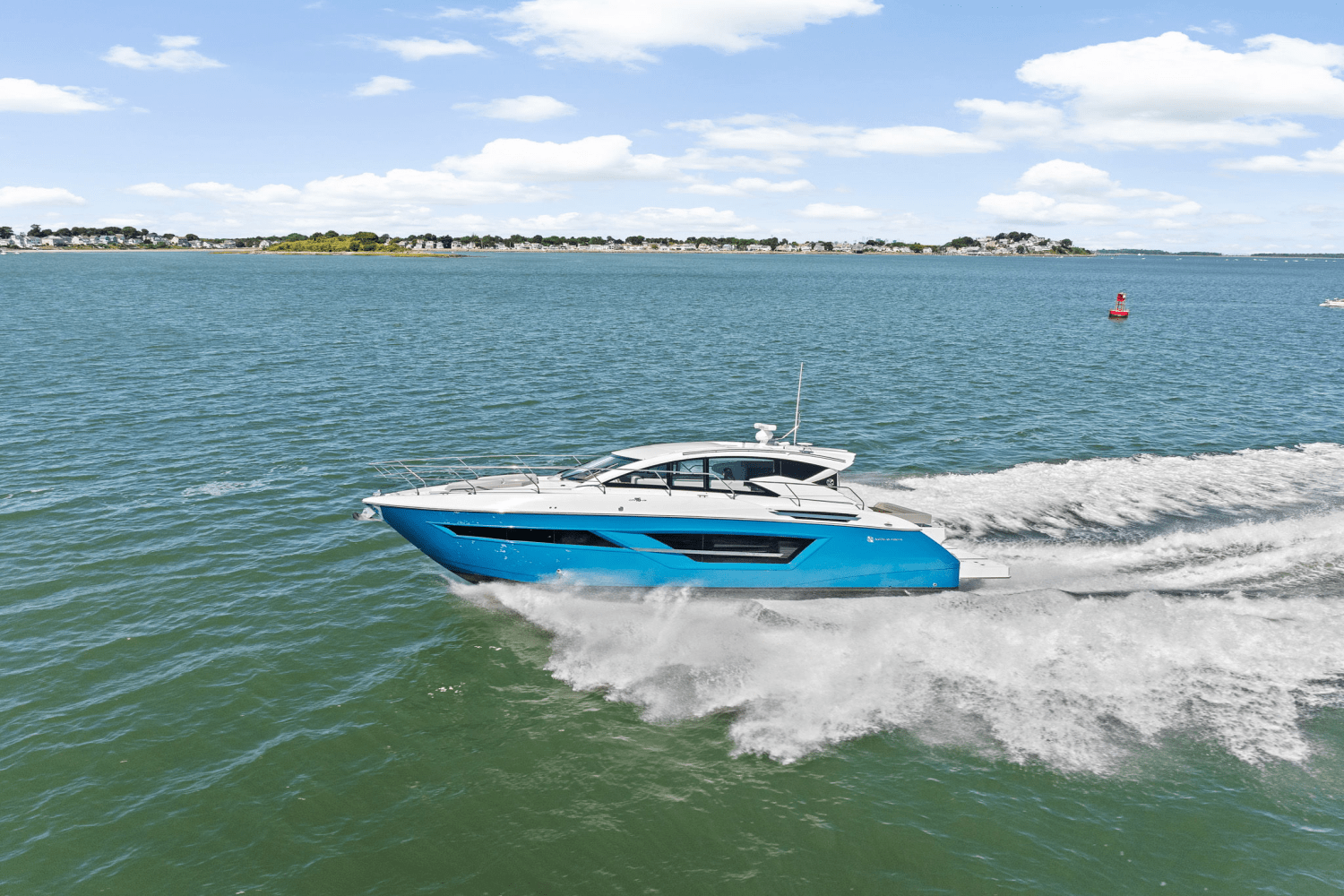 2025 Cruisers Yachts 46 Cantius Image Thumbnail #3