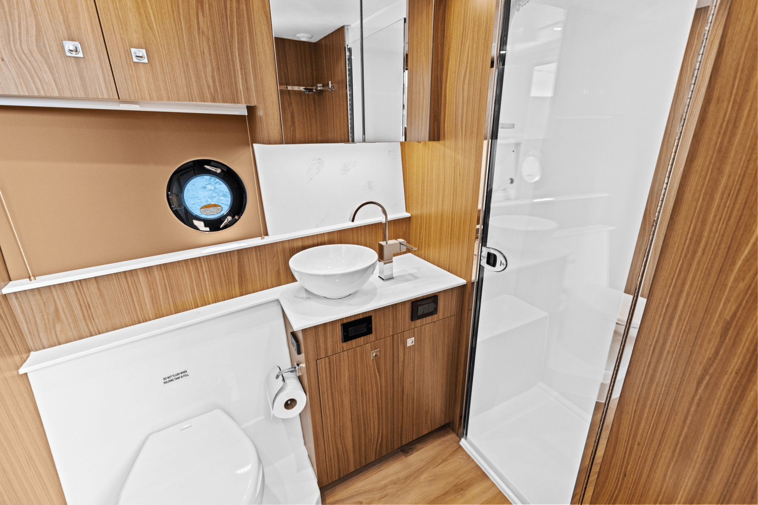 2025 Cruisers Yachts 46 Cantius Image Thumbnail #40