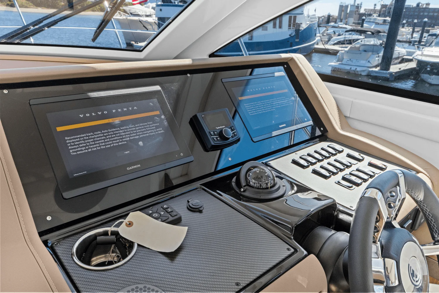 2025 Cruisers Yachts 46 Cantius Image Thumbnail #32