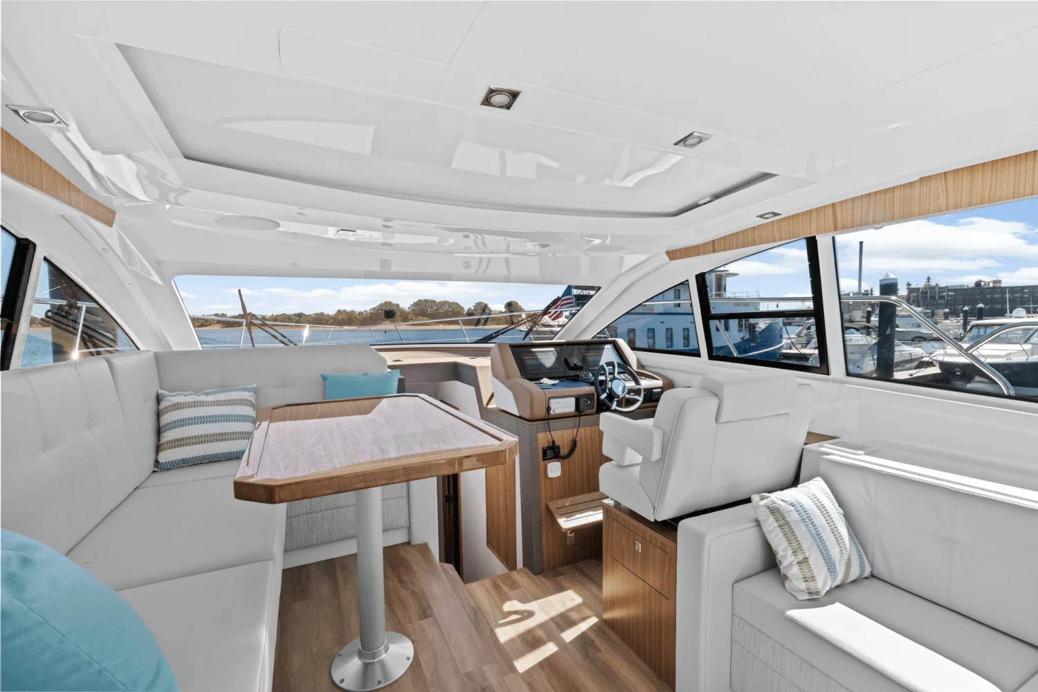 2025 Cruisers Yachts 46 Cantius Image Thumbnail #23