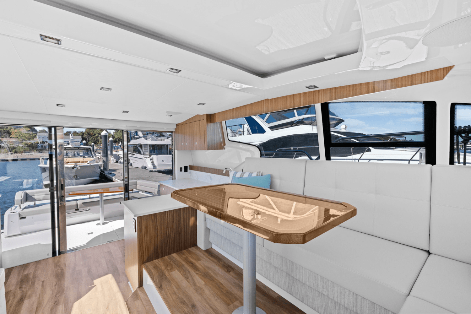 2025 Cruisers Yachts 46 Cantius Image Thumbnail #25