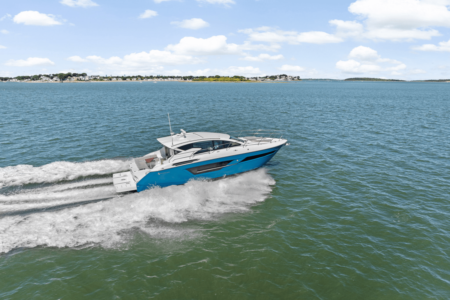 2025 Cruisers Yachts 46 Cantius Image Thumbnail #1