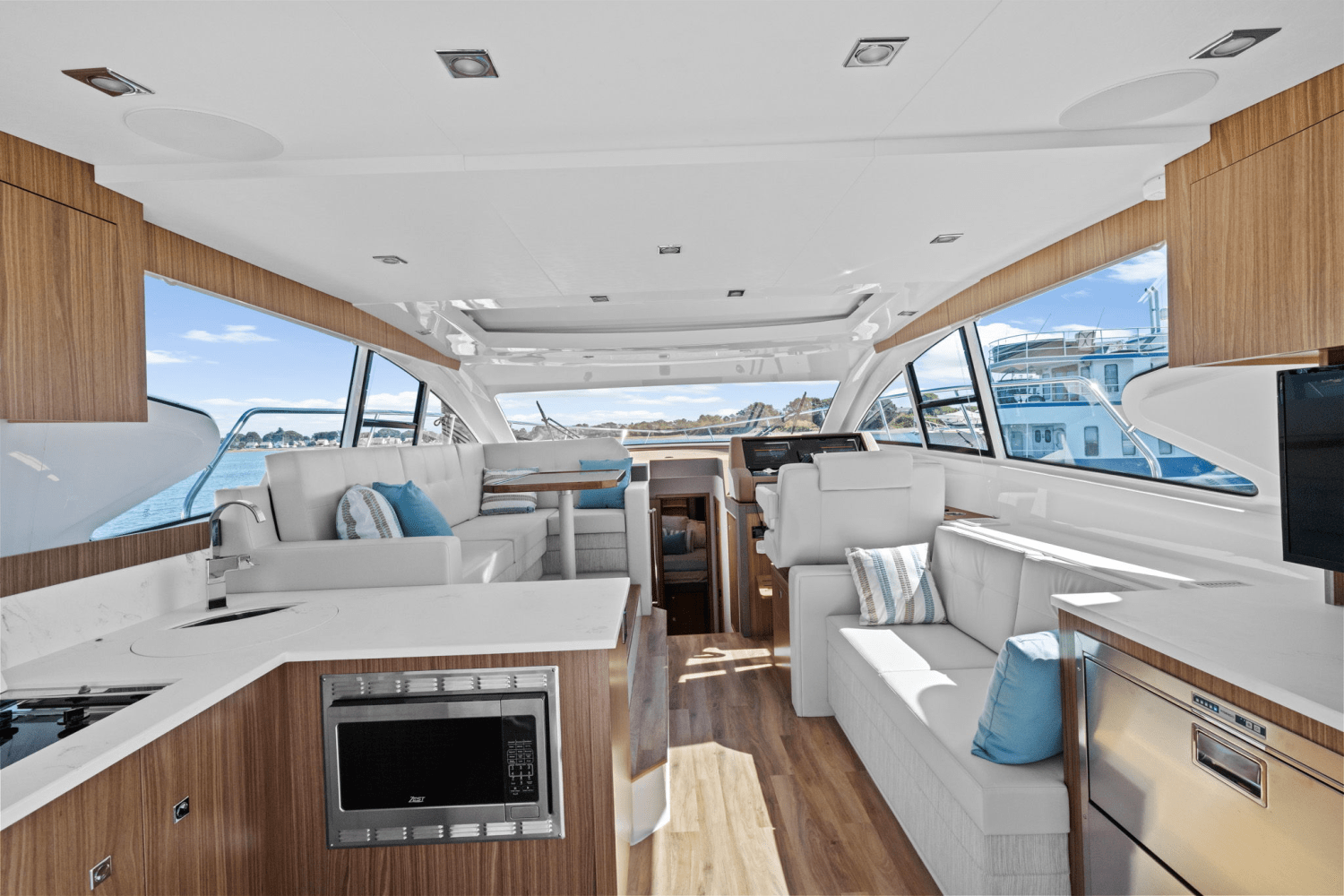 2025 Cruisers Yachts 46 Cantius Image Thumbnail #18