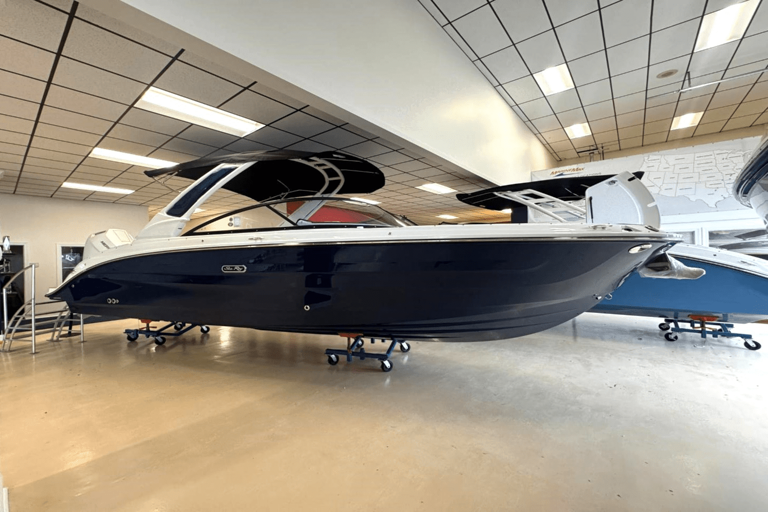 2025 Sea Ray SDX 270 Outboard Image Thumbnail #1