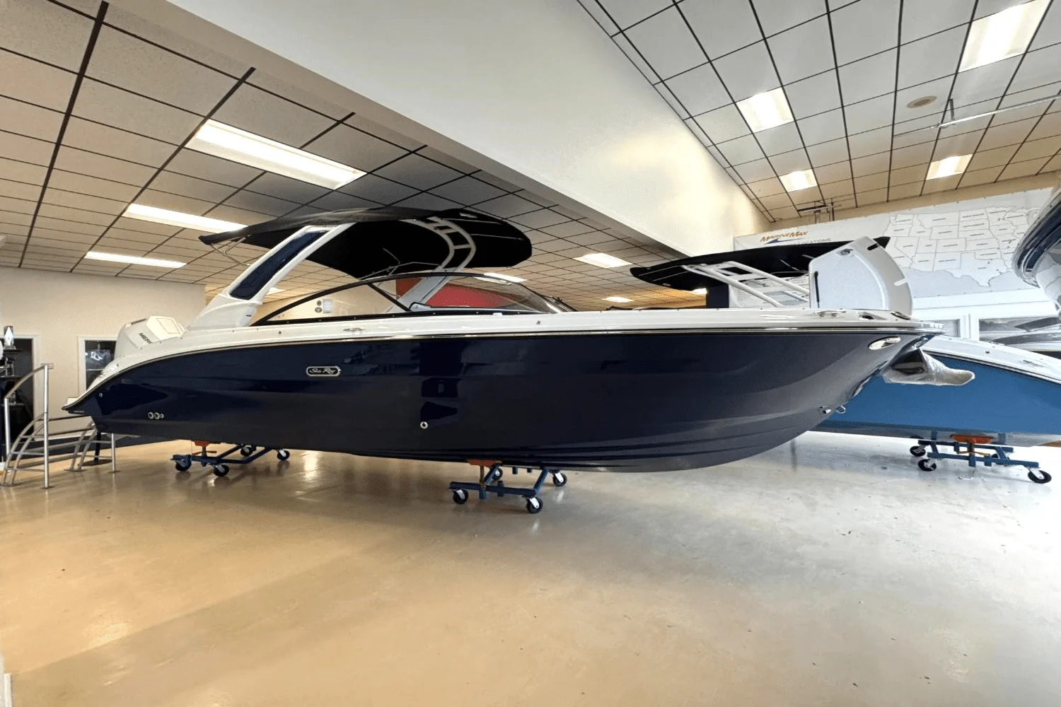 2025 Sea Ray SDX 270 Outboard Image Thumbnail #1