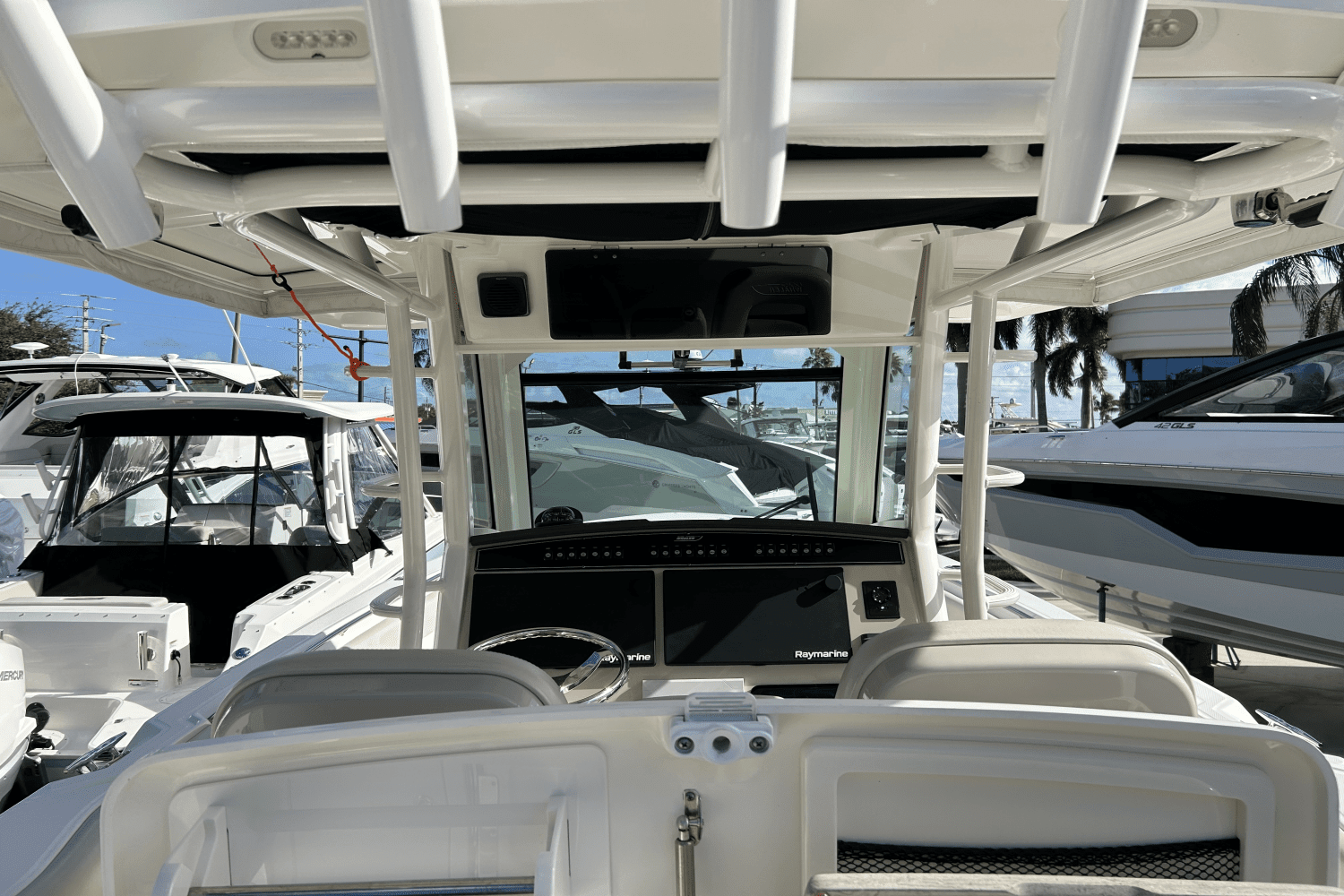 2018 Boston Whaler 330 OUTRAGE Image Thumbnail #13