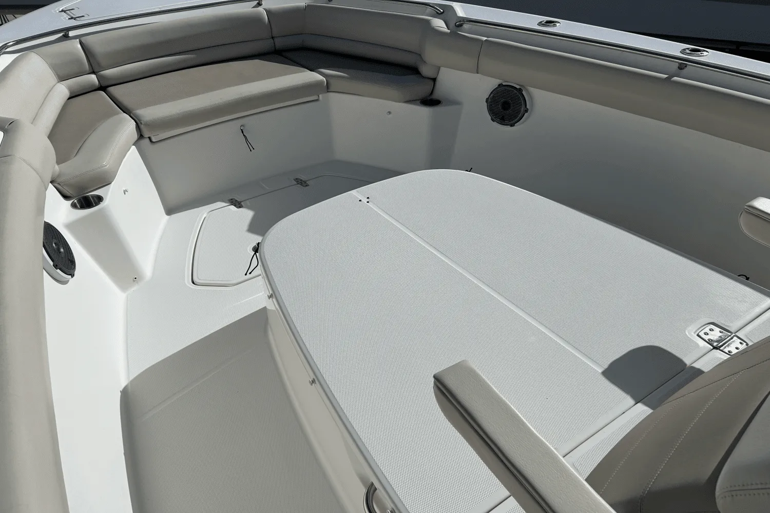 2018 Boston Whaler 330 OUTRAGE Image Thumbnail #20