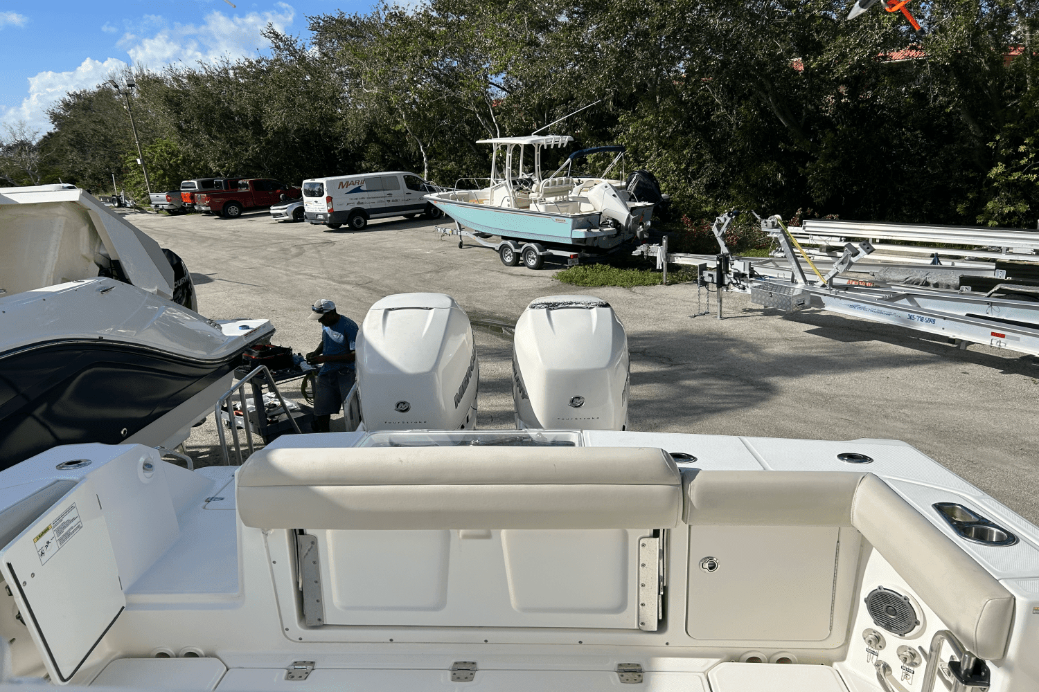 2018 Boston Whaler 330 OUTRAGE Image Thumbnail #17