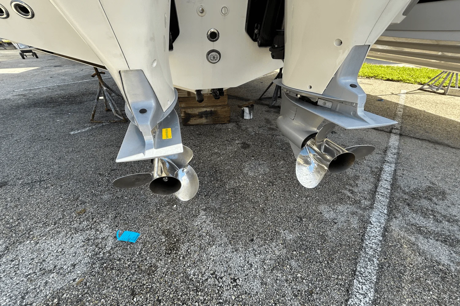 2018 Boston Whaler 330 OUTRAGE Image Thumbnail #2