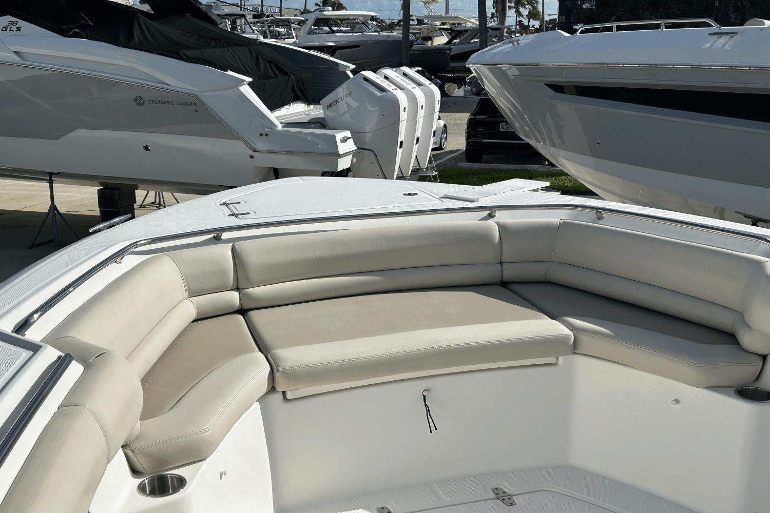 2018 Boston Whaler 330 OUTRAGE Image Thumbnail #21