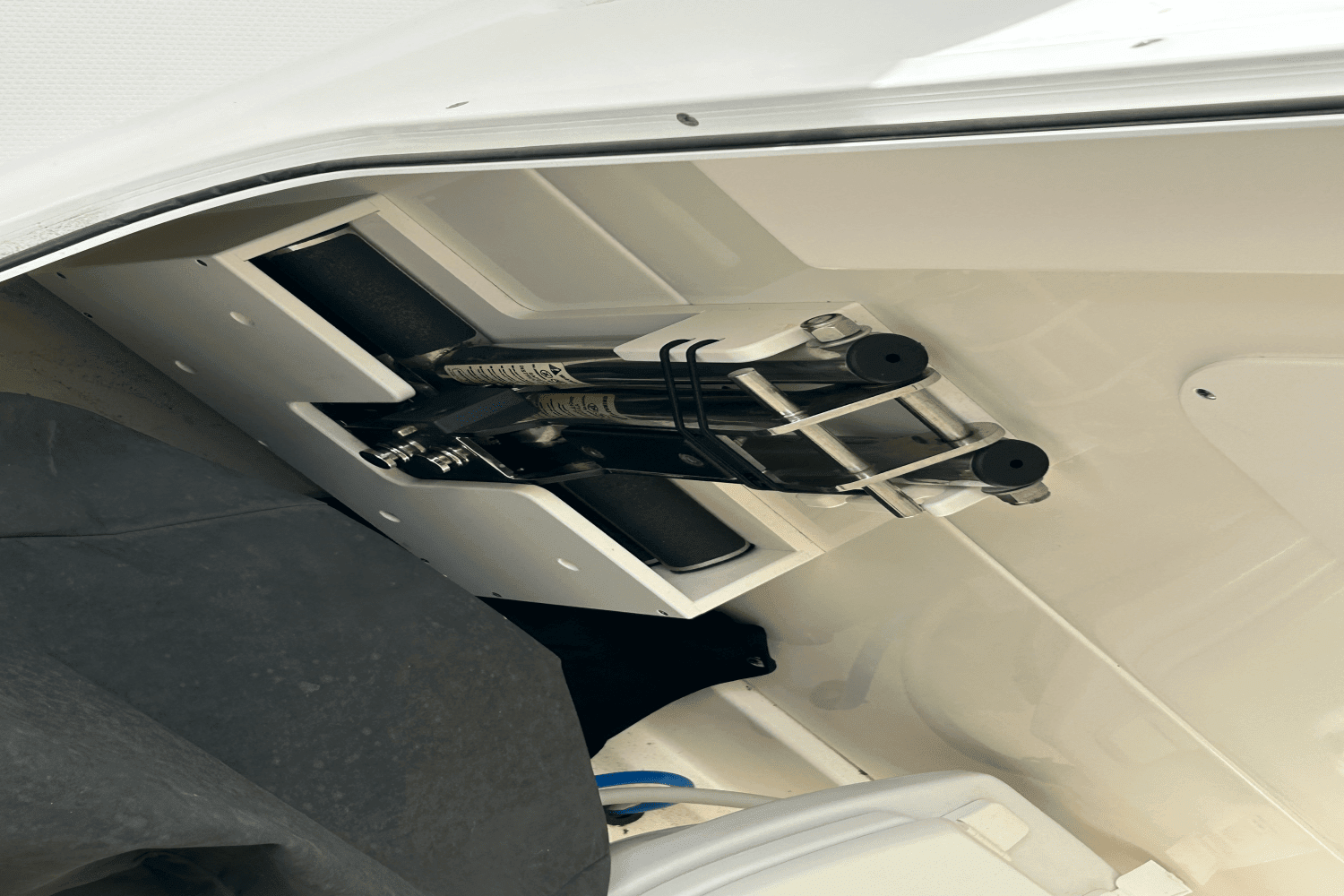 2018 Boston Whaler 330 OUTRAGE Image Thumbnail #33