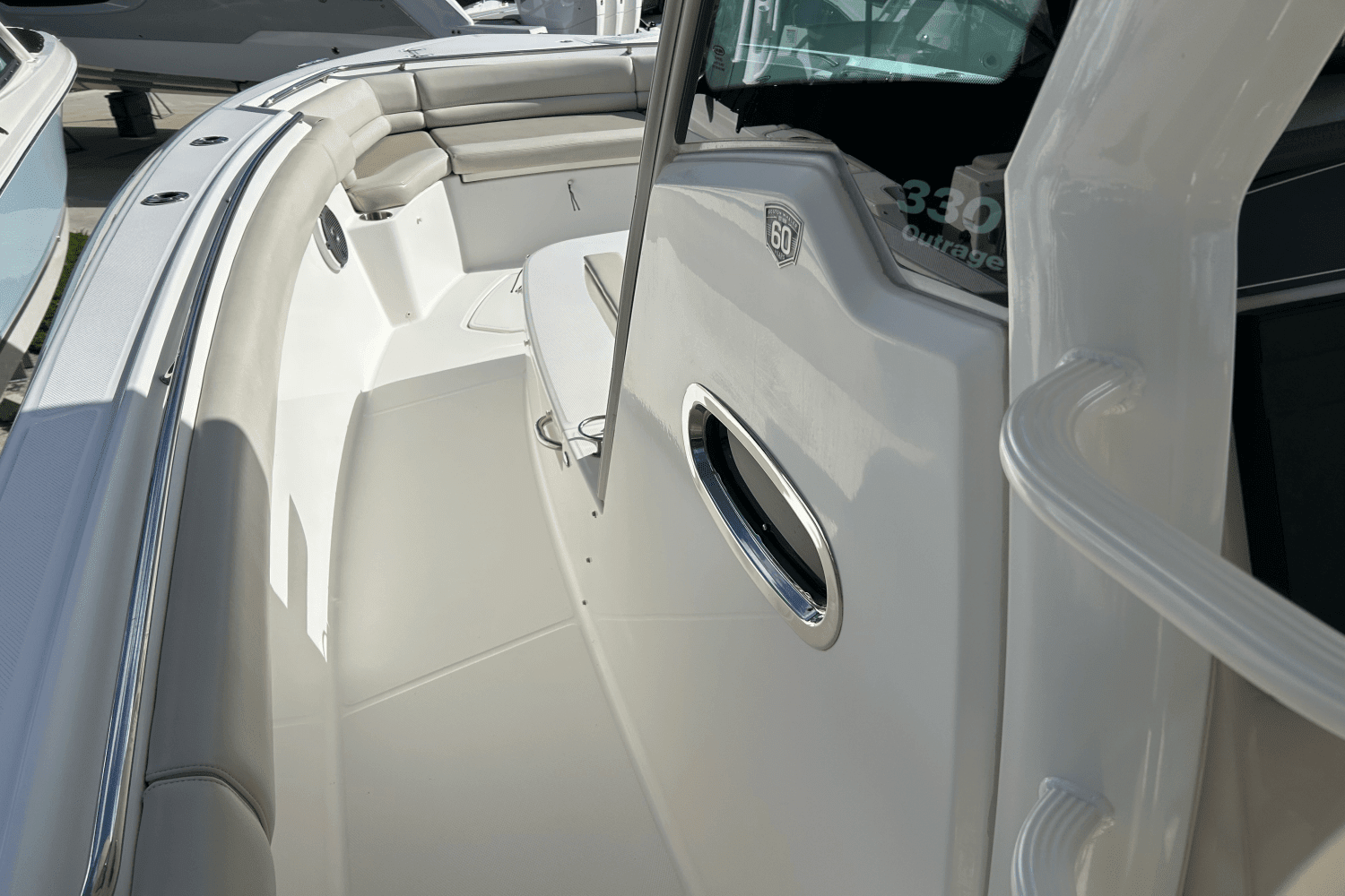 2018 Boston Whaler 330 OUTRAGE Image Thumbnail #19