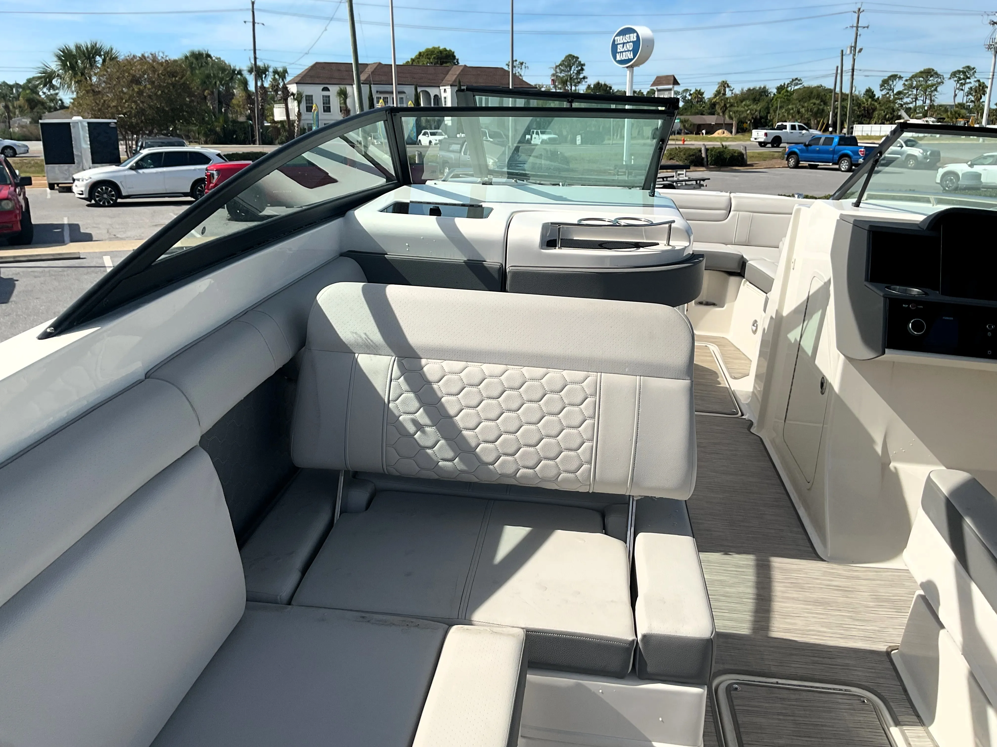 2025 Sea Ray SDX 290 Outboard Image Thumbnail #26