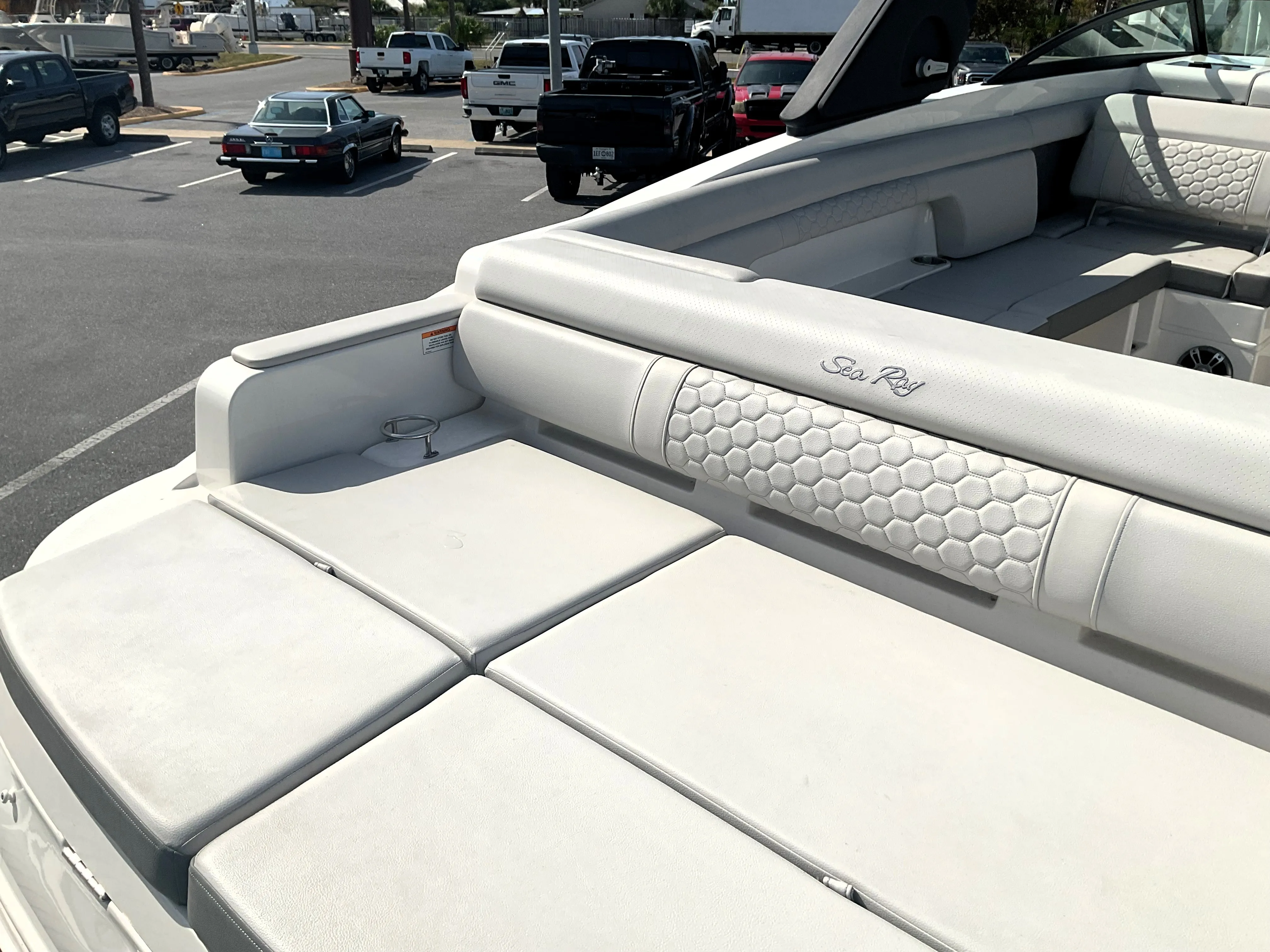 2025 Sea Ray SDX 290 Outboard Image Thumbnail #41