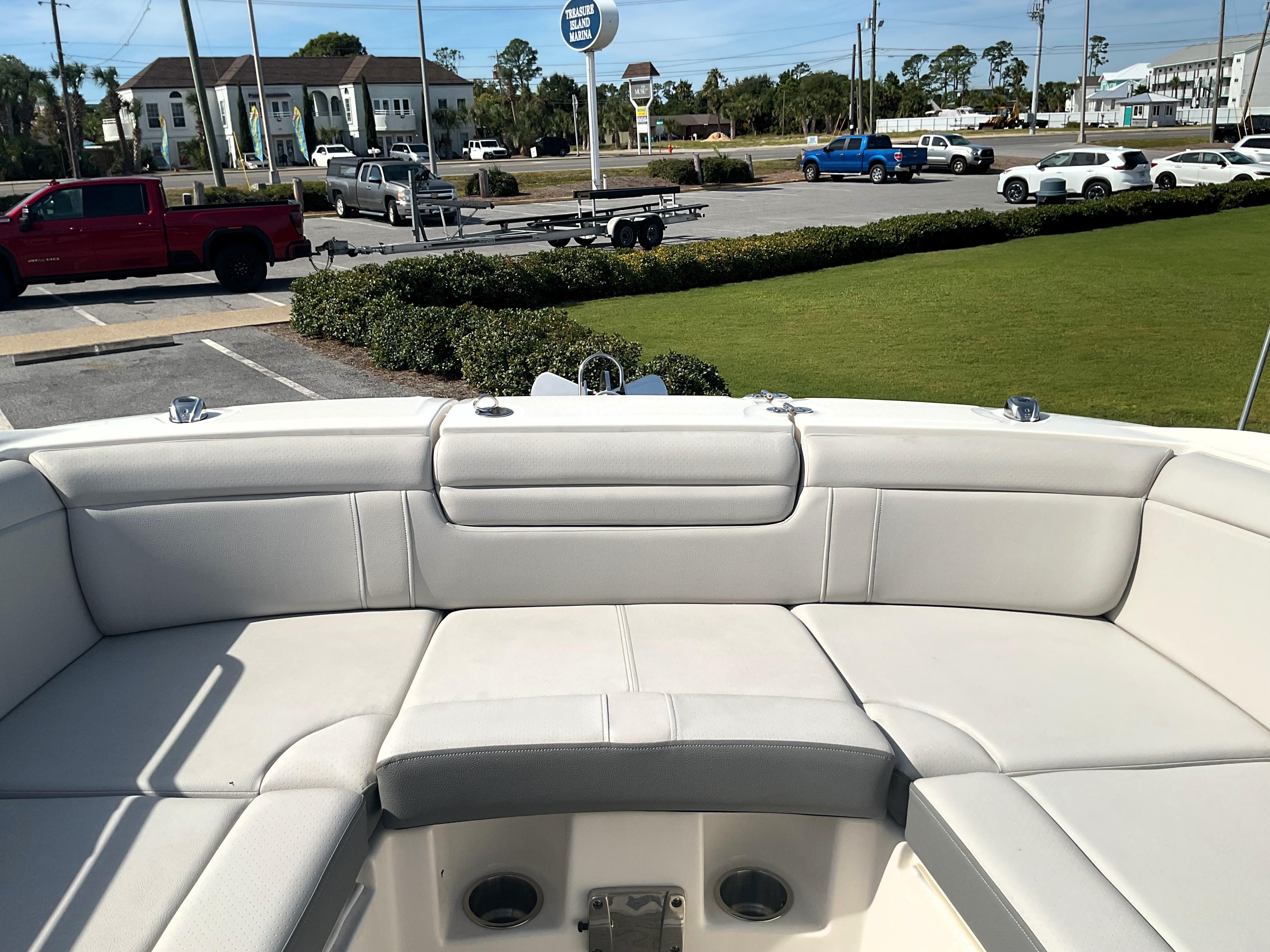 2025 Sea Ray SDX 290 Outboard Image Thumbnail #33