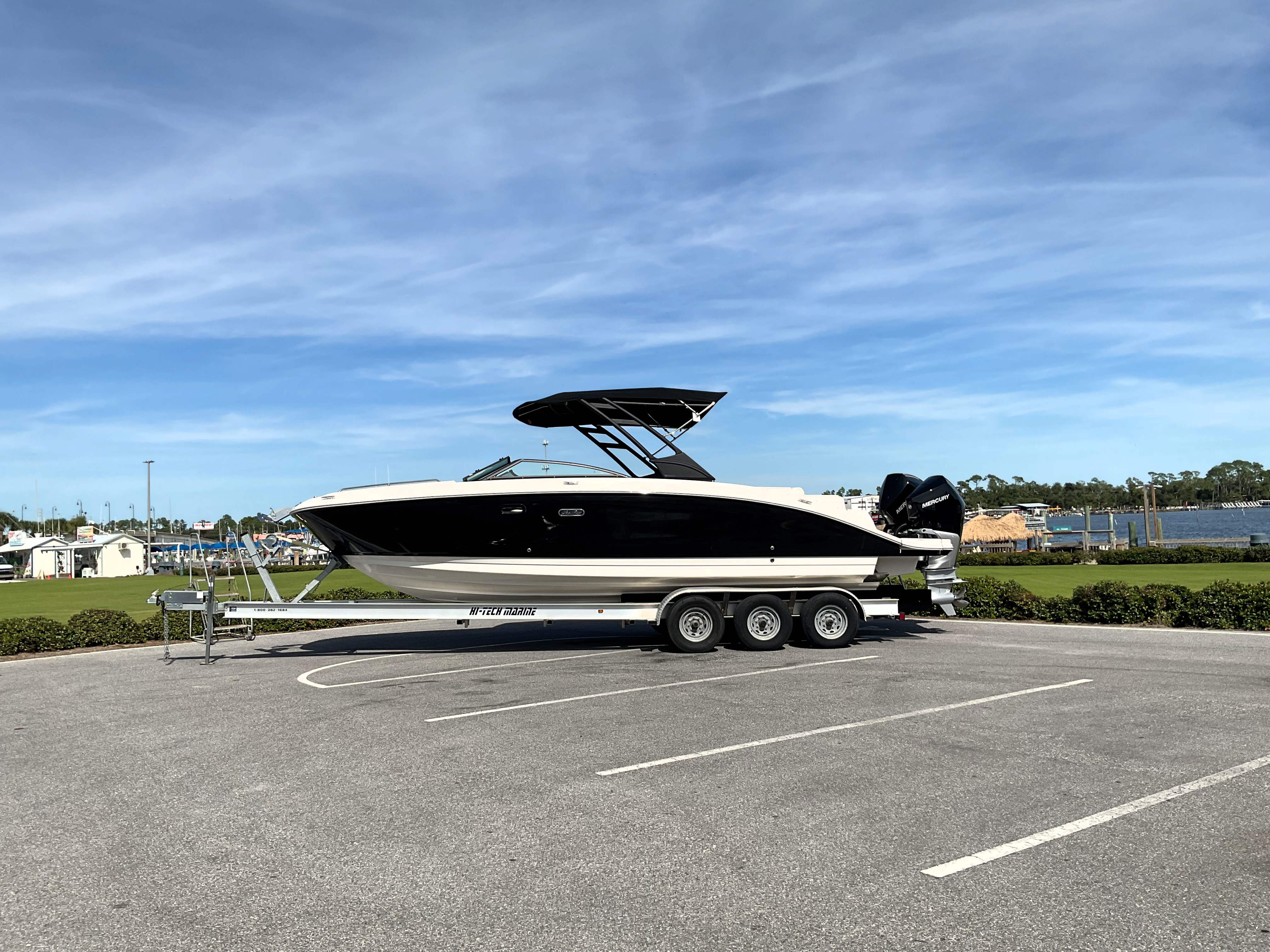 2025 Sea Ray SDX 290 Outboard Image Thumbnail #48