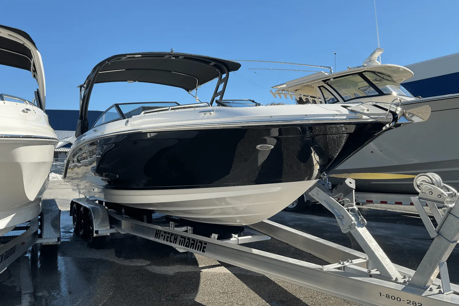 2025 Sea Ray SDX 290 Outboard Image Thumbnail #1