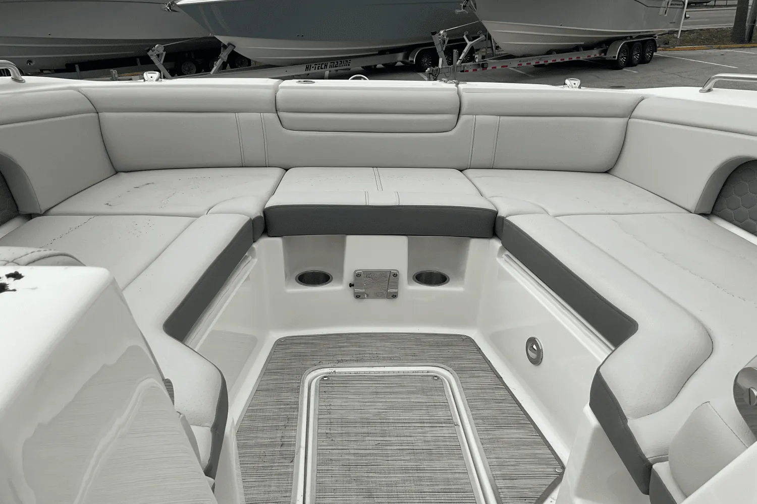 2025 Sea Ray SDX 290 Outboard Image Thumbnail #15