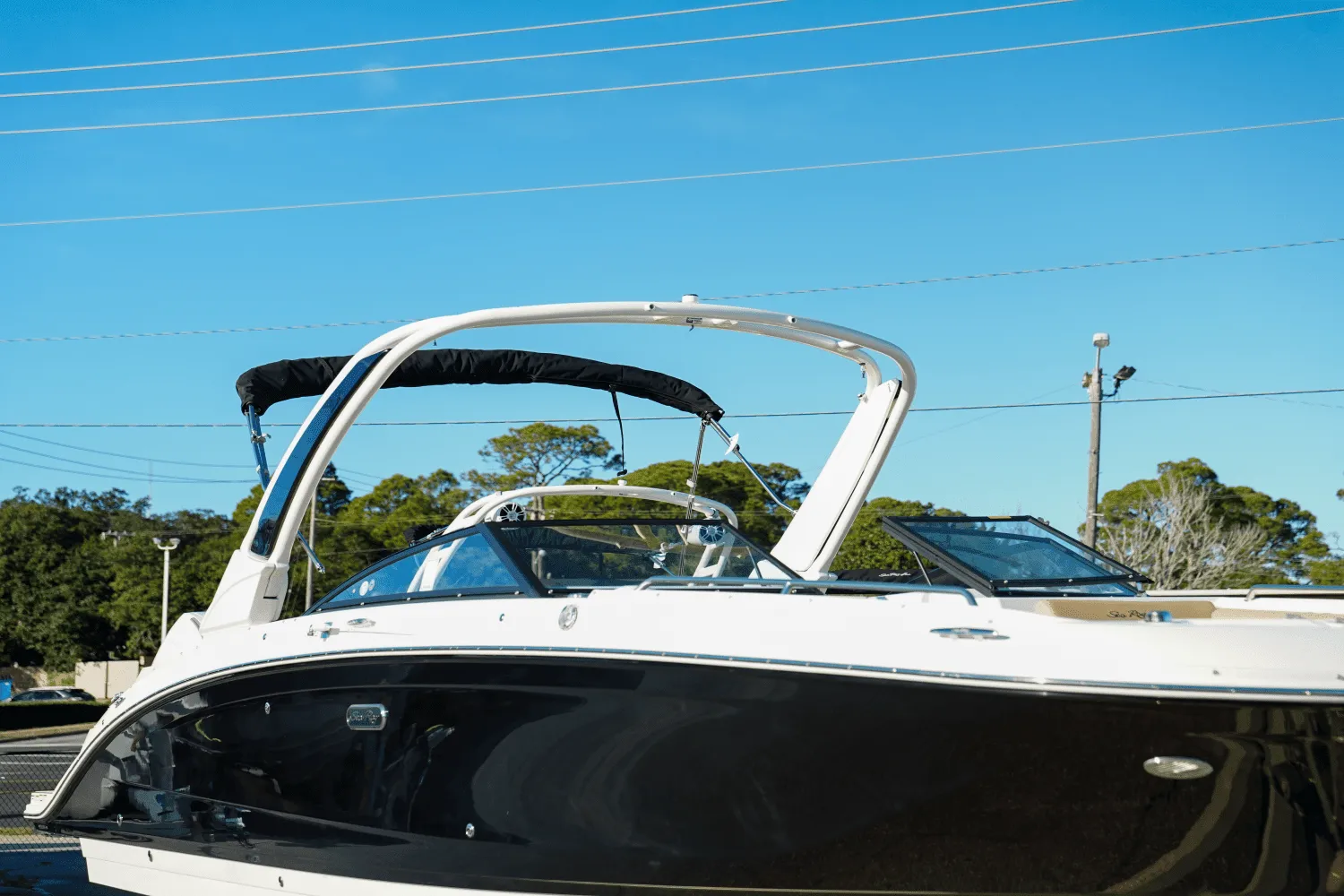 2025 Sea Ray SDX 290 Outboard Image Thumbnail #3