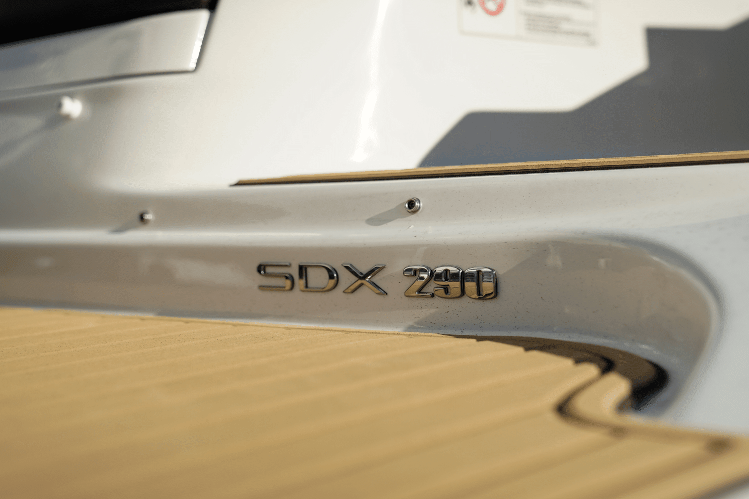 2025 Sea Ray SDX 290 Outboard Image Thumbnail #16