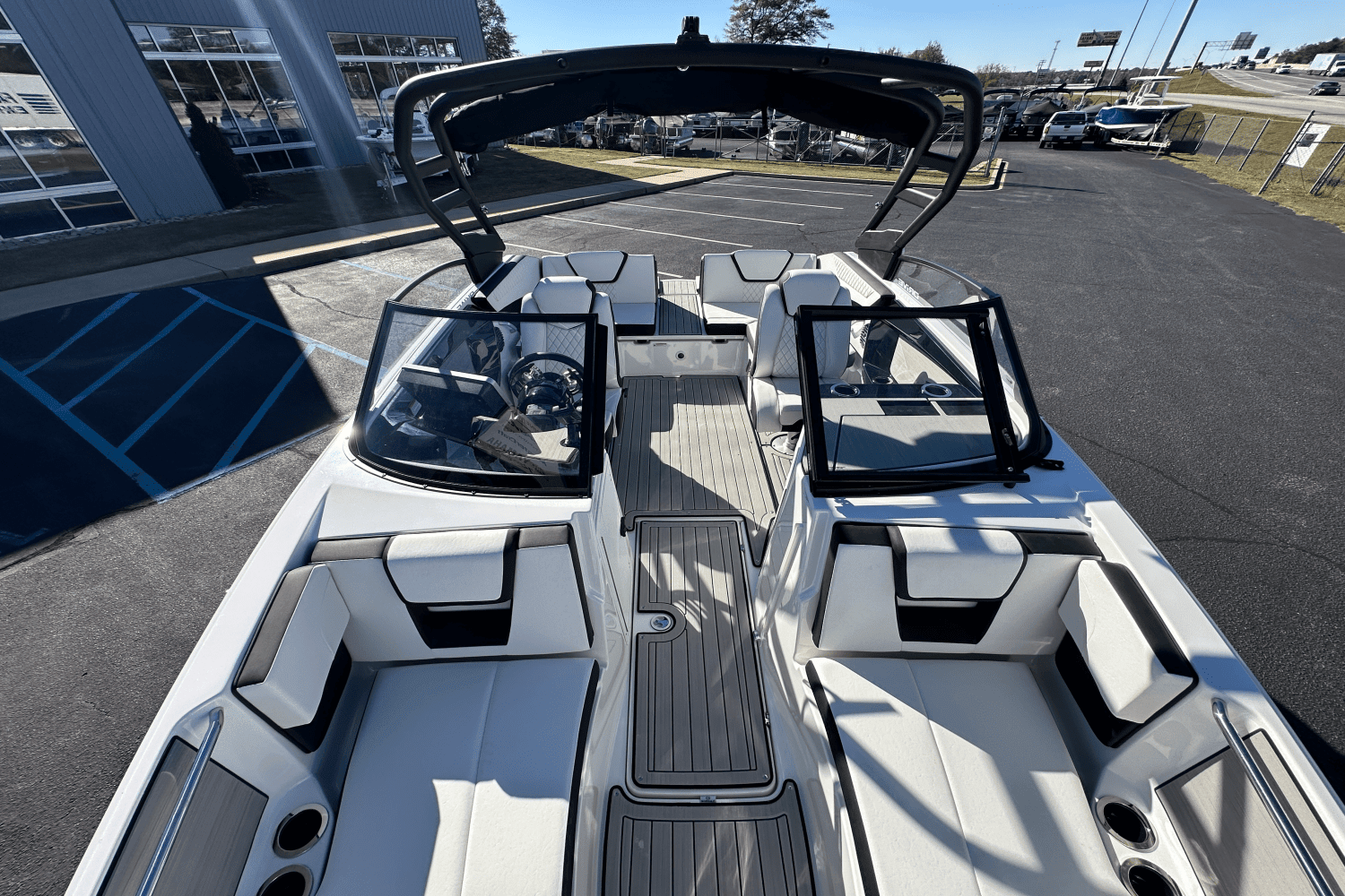 2025 Yamaha 222SD Image Thumbnail #10