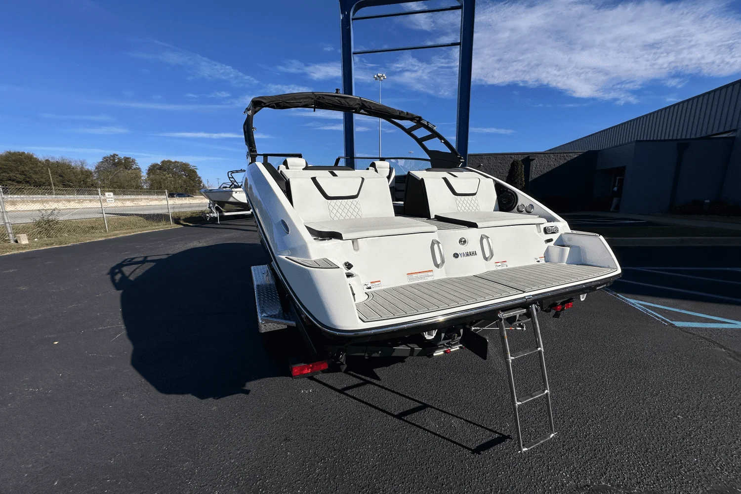 2025 Yamaha 222SD Image Thumbnail #3