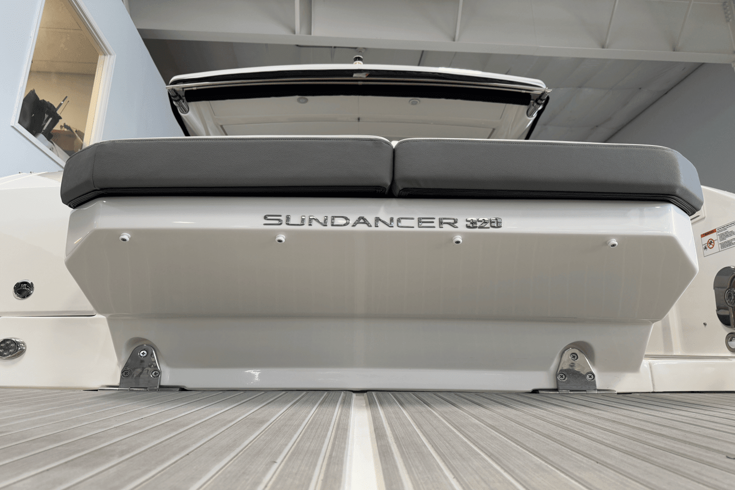 2025 Sea Ray Sundancer 320 Image Thumbnail #6