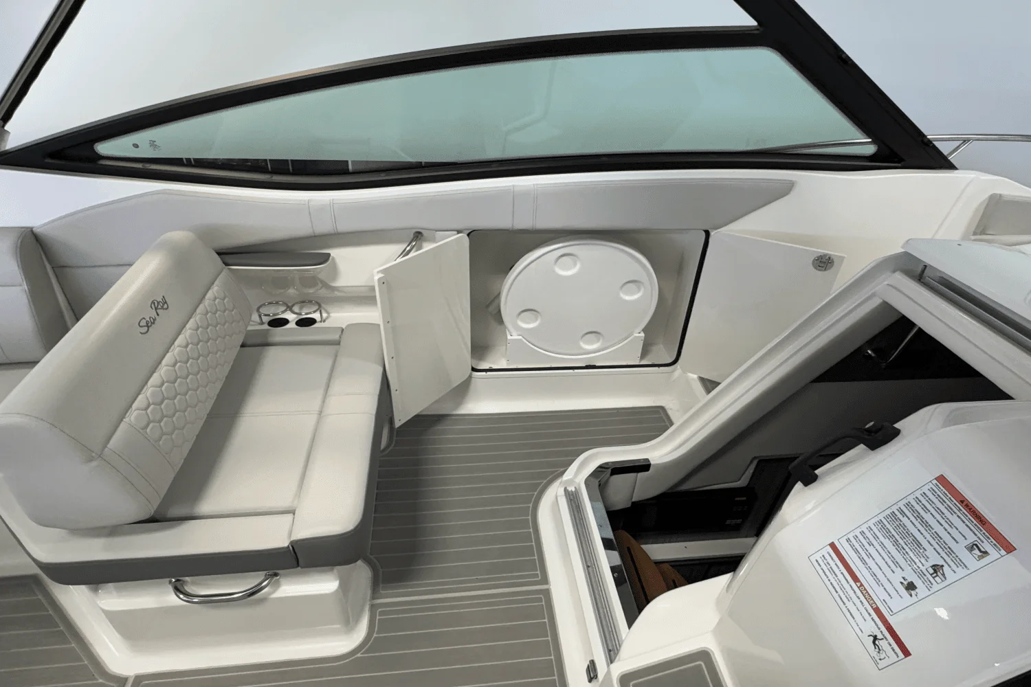 2025 Sea Ray Sundancer 320 Image Thumbnail #28