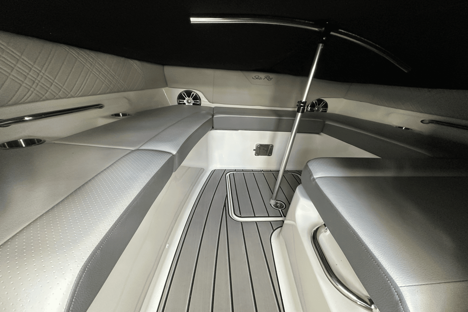 2025 Sea Ray SDX 270 Surf Image Thumbnail #51