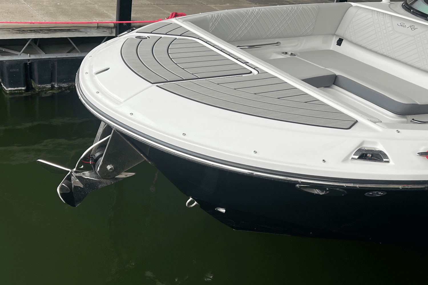 2025 Sea Ray SDX 270 Surf Image Thumbnail #10