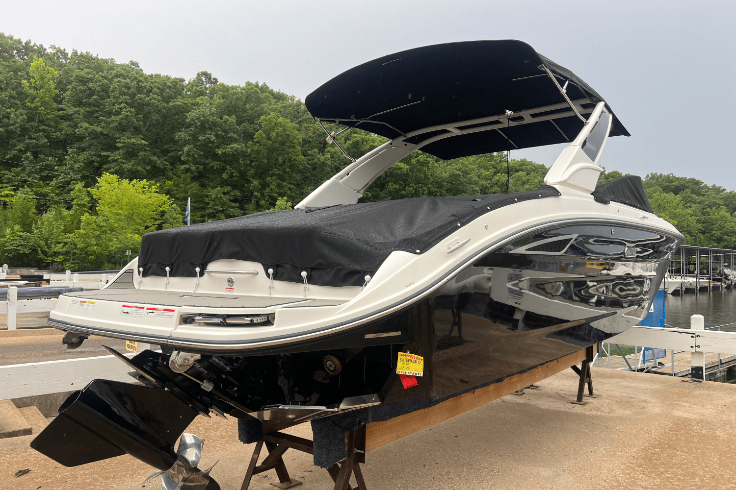 2025 Sea Ray SDX 270 Surf Image Thumbnail #3