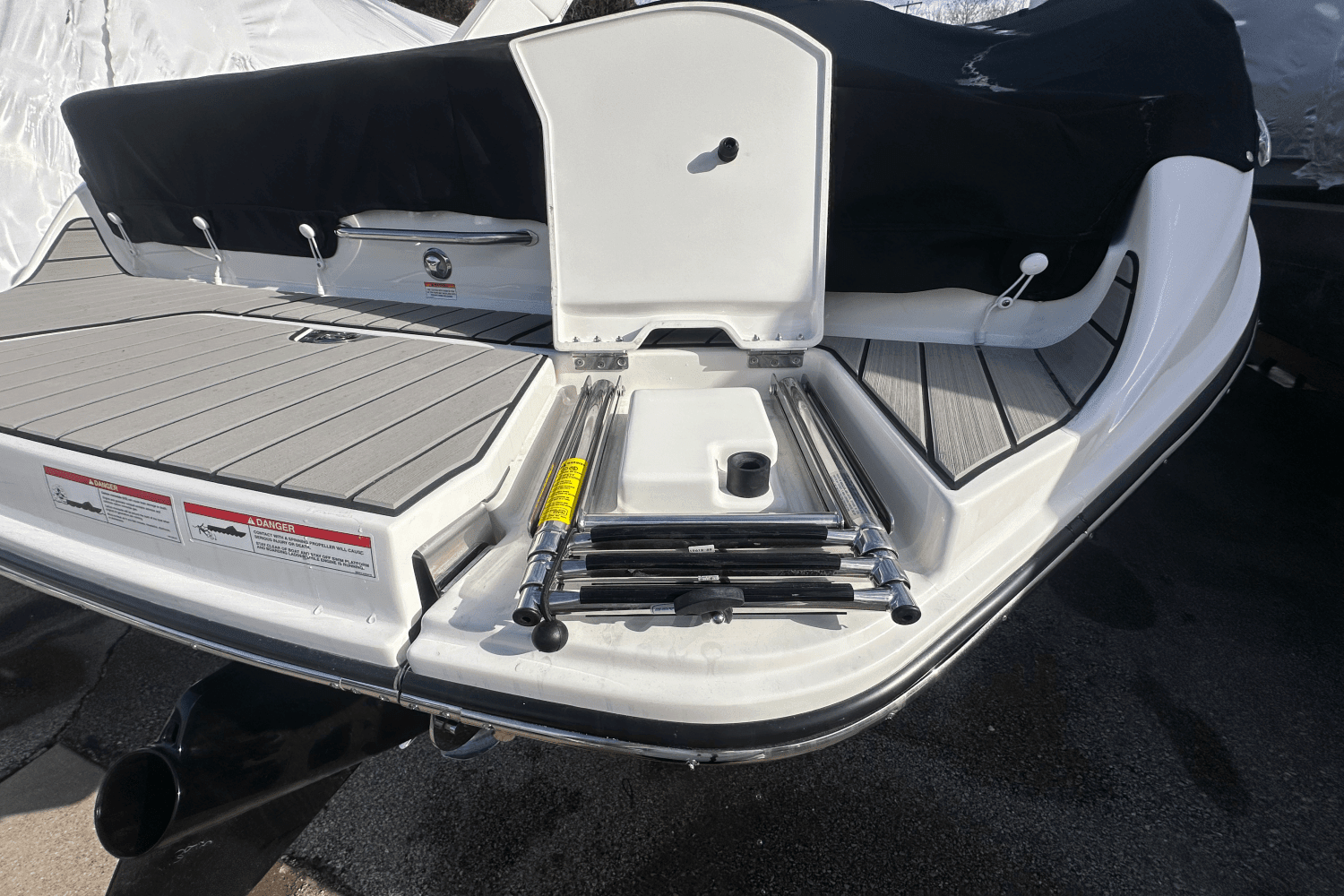 2025 Sea Ray SDX 270 Surf Image Thumbnail #31