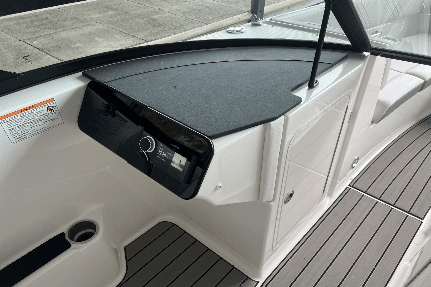 2025 Sea Ray SDX 270 Surf Image Thumbnail #11