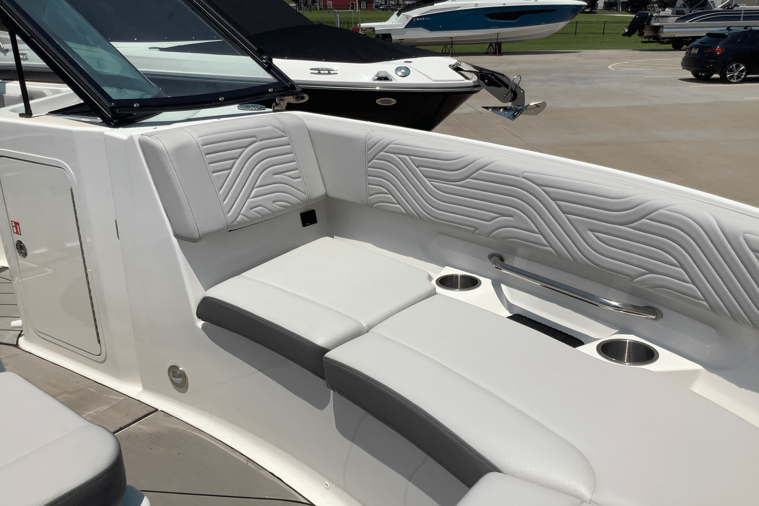 2025 Sea Ray SDX 250 Surf Image Thumbnail #31