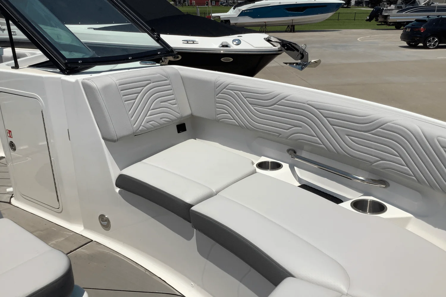 2025 Sea Ray SDX 250 Surf Image Thumbnail #31