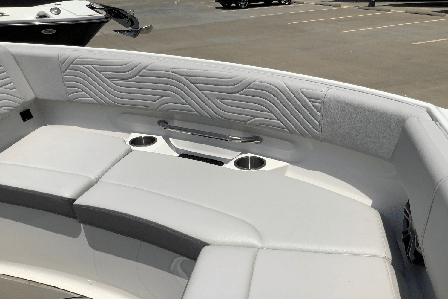 2025 Sea Ray SDX 250 Surf Image Thumbnail #32