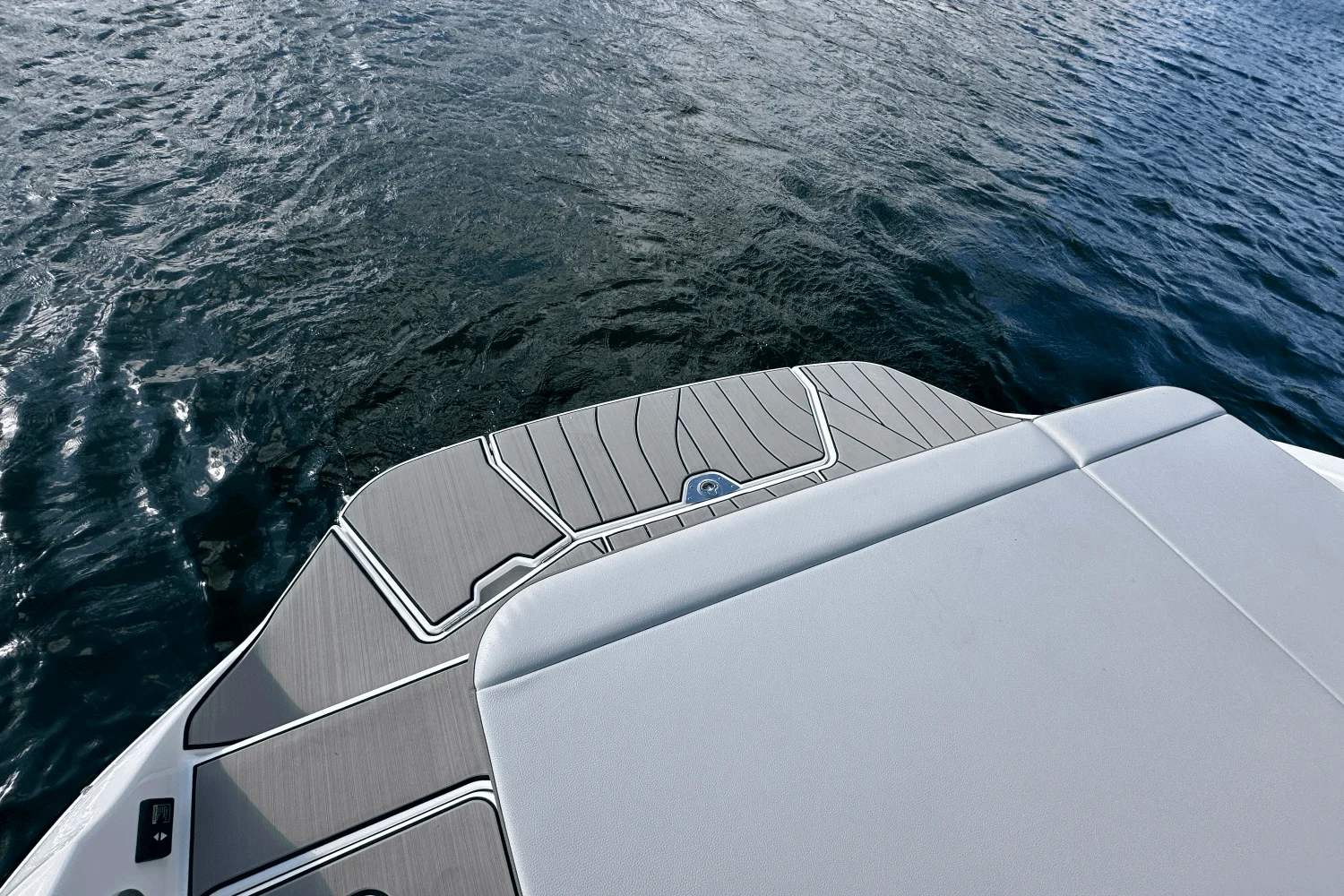 2025 Sea Ray SDX 250 Surf Image Thumbnail #23