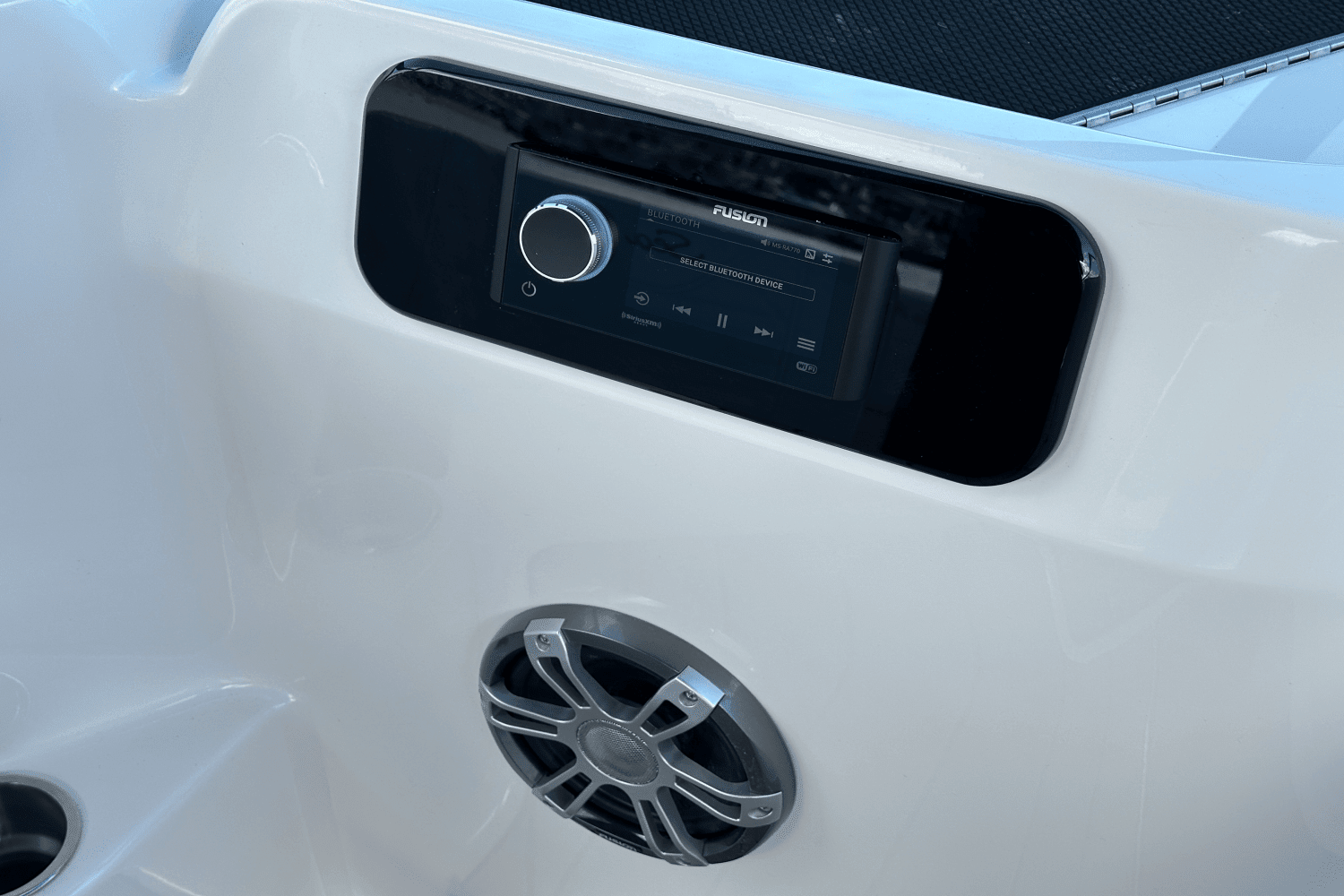 2025 Sea Ray SDX 250 Surf Image Thumbnail #17