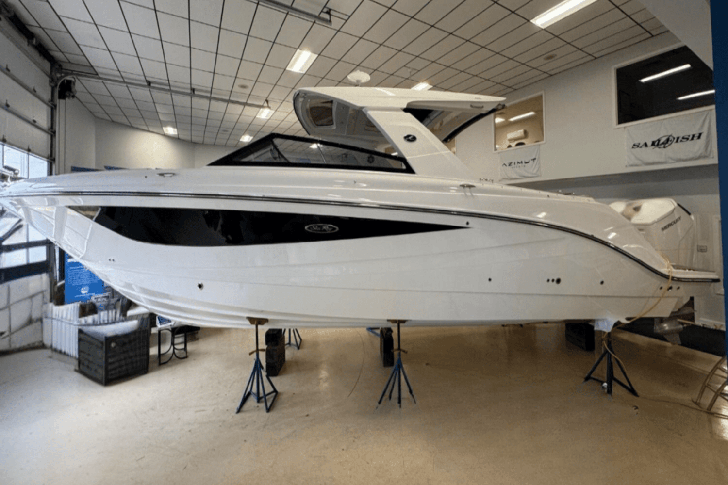2025 Sea Ray SLX 400 Outboard Image Thumbnail #1