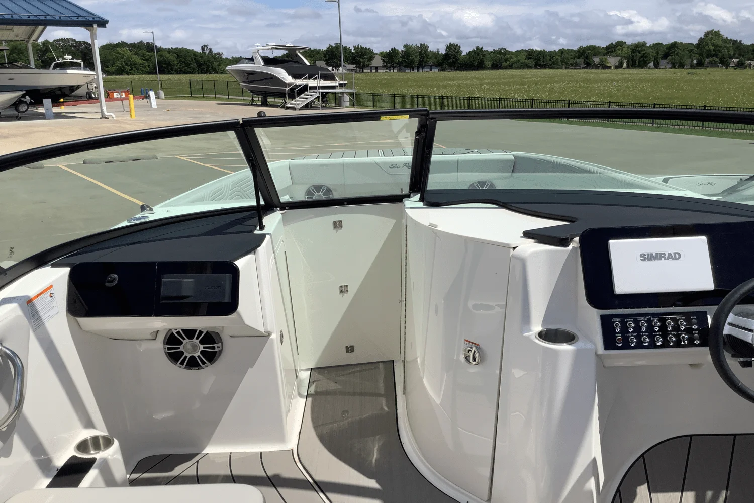 2025 Sea Ray SDX 270 Surf Image Thumbnail #25