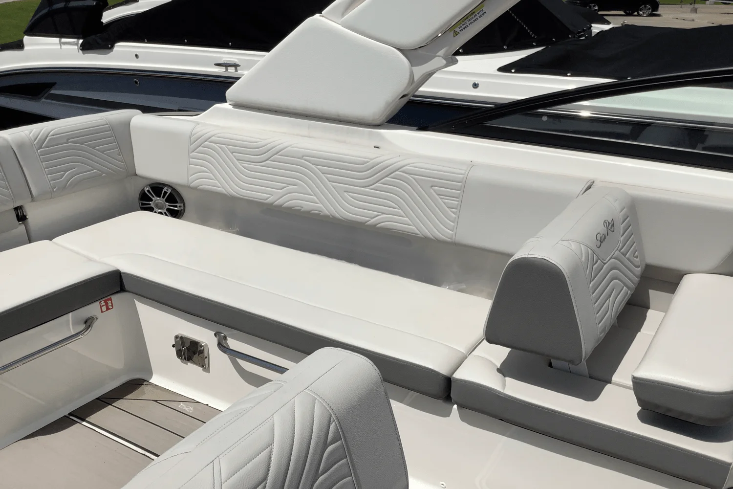 2025 Sea Ray SDX 270 Surf Image Thumbnail #12