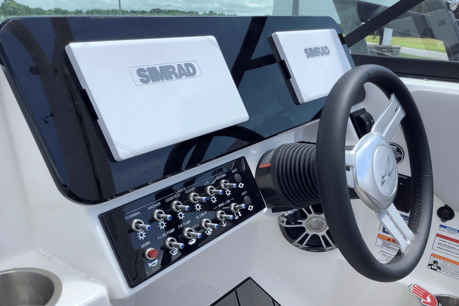 2025 Sea Ray SDX 270 Surf Image Thumbnail #19