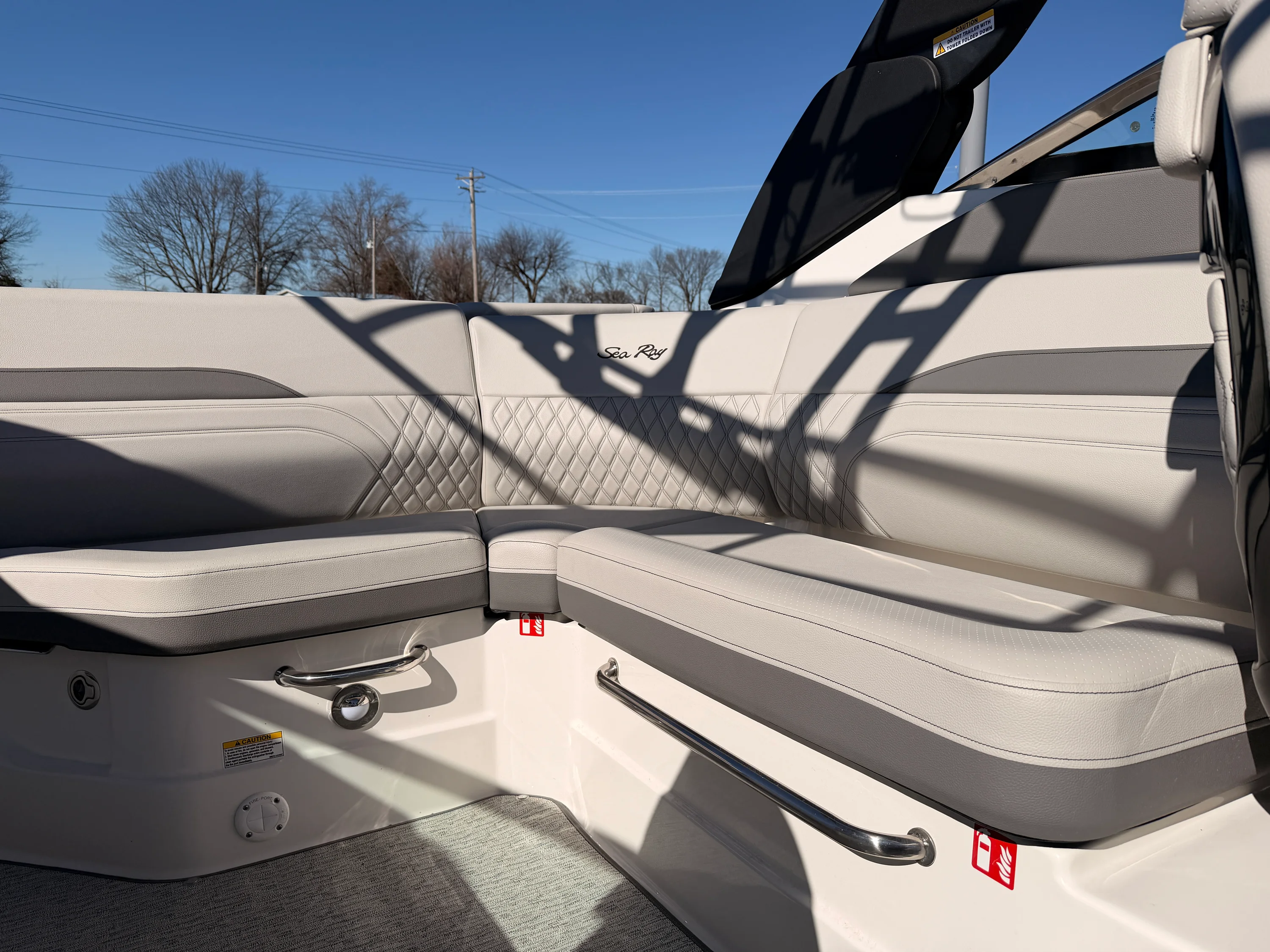 2025 Sea Ray SLX 260 Image Thumbnail #10