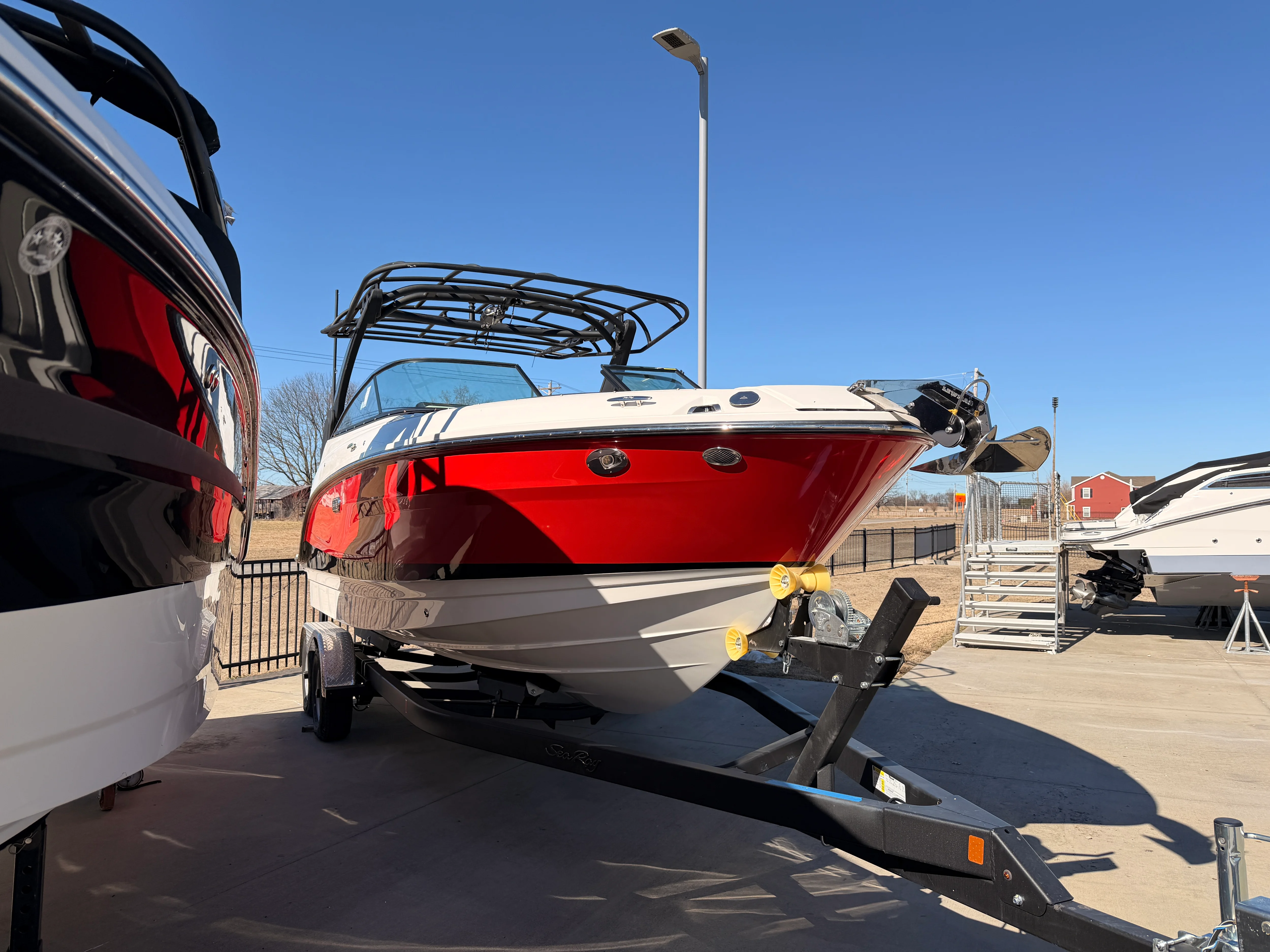 2025 Sea Ray SLX 260 Image Thumbnail #1