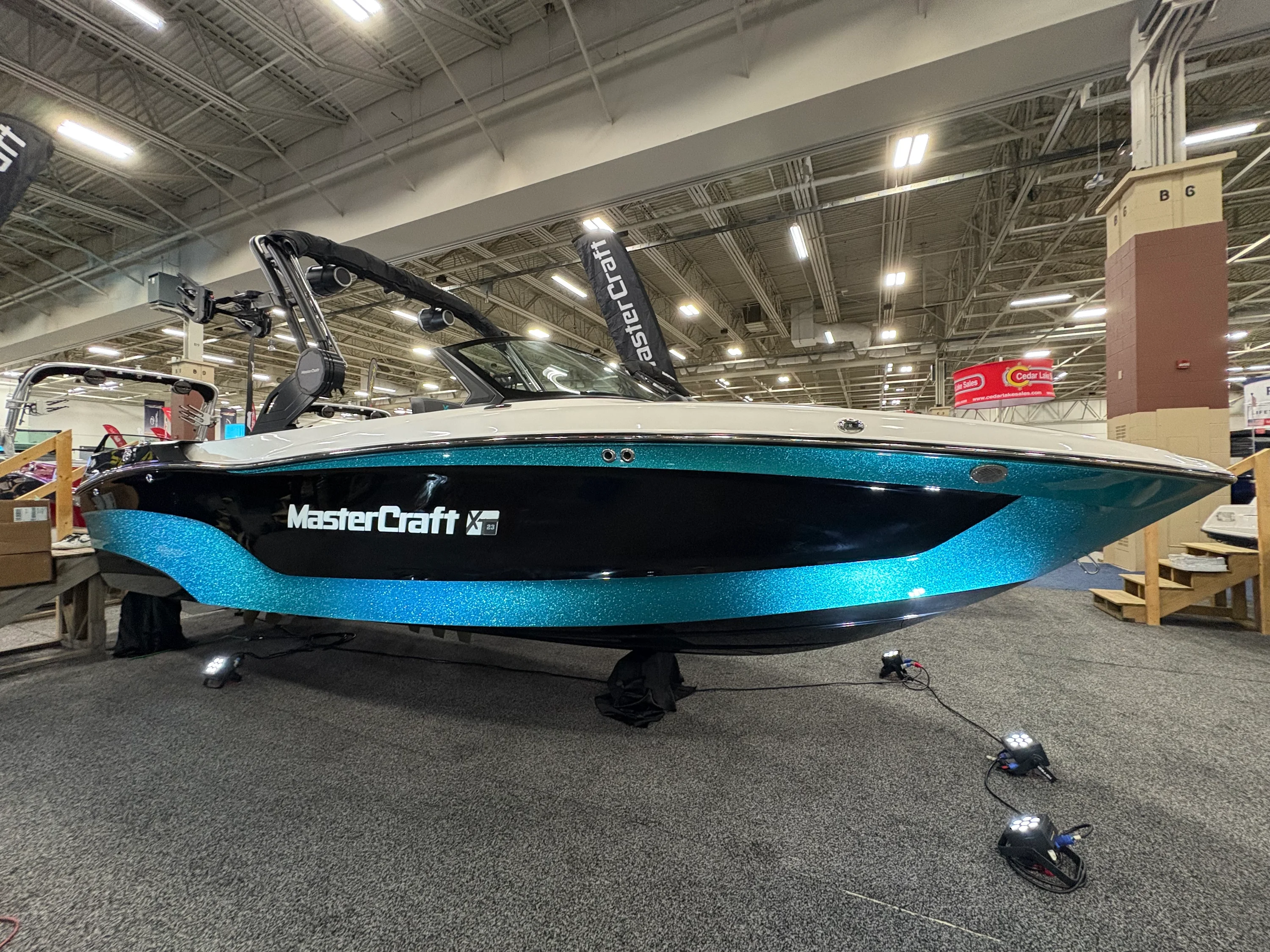2025 Mastercraft XT23 Image Thumbnail #19
