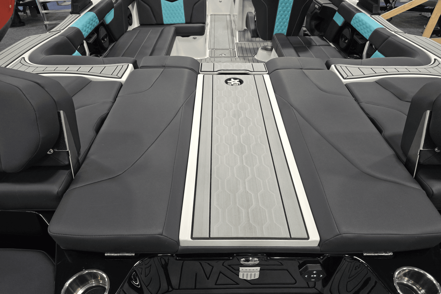 2025 Mastercraft
                                                             XT23 Image Thumbnail #15